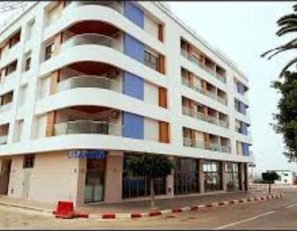 Apartament Bleu Host Asila Zewnętrze zdjęcie